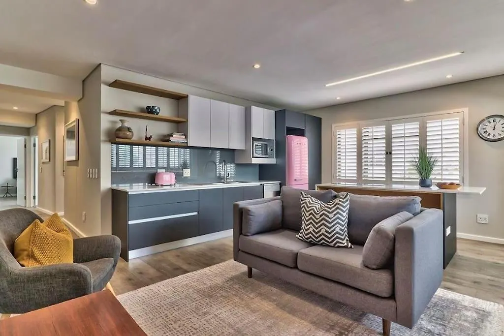 Beachfront Gem With Generator Le Cap